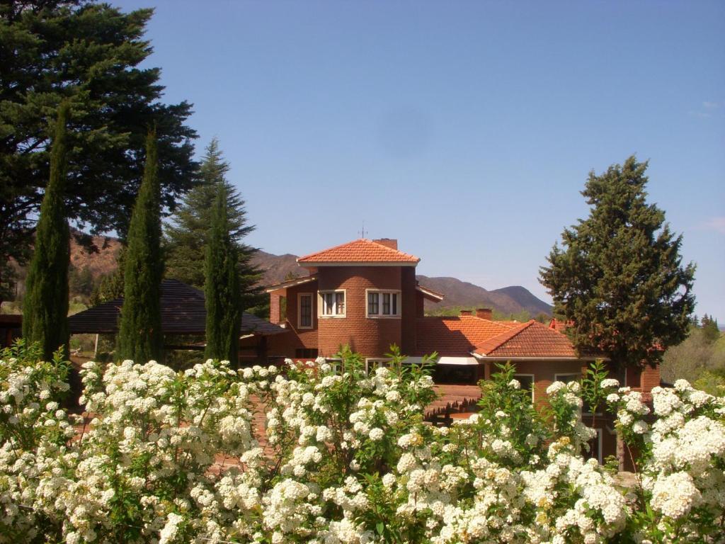 Chalet Suisse Posada & Spa - Adults Only Villa General Belgrano Exterior photo